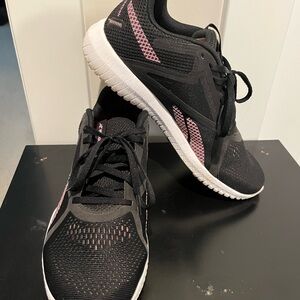 Reebok Sneakers Sz 9.5